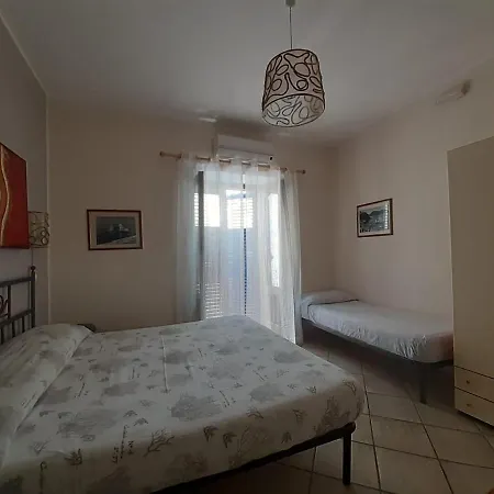 בית נופש Casa Simone Eolo