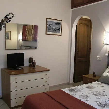 בית נופש Casa Simone Eolo
