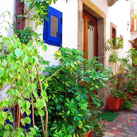 בית נופש Casa Simone Eolo *