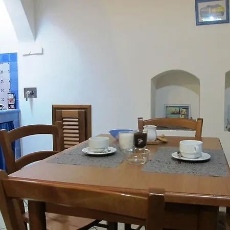 בית נופש Casa Simone Eolo